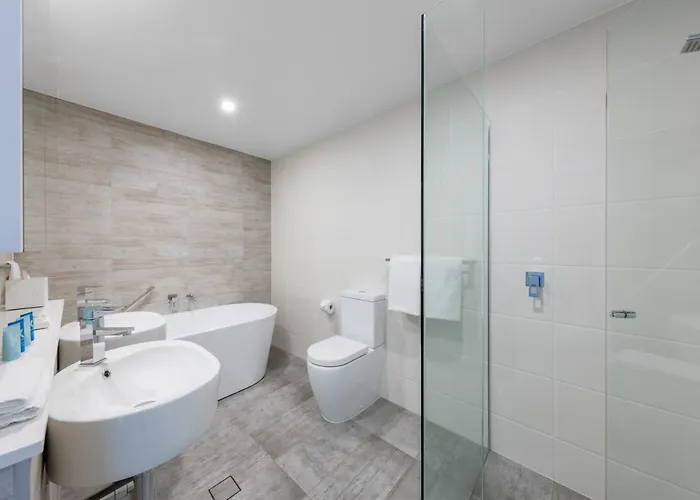 Ocean Three-Bedroom King Suite
